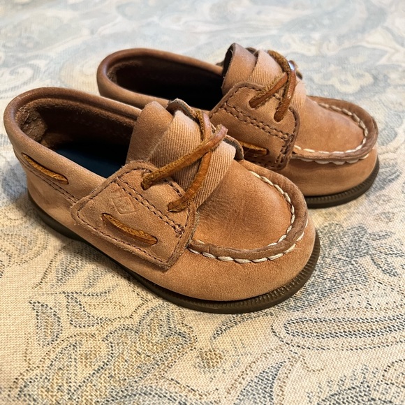 Sperry - Picture 6 of 6